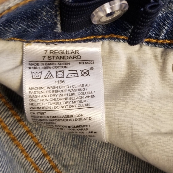 Old Navy Loose jeans - Picture 4 of 7